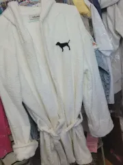 ヴィクトリアズ・シークレット ガウンのサムネイル