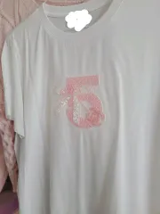 ビーズTシャツ