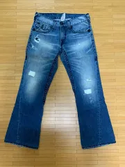 トゥルーレリジョン Joey Super T ブーツカット デニム