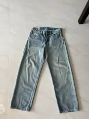H&M エイチ・アンド・エム ライトブルーデニム ルーズフィット