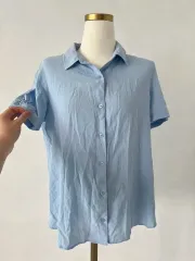 ユニクロ レーヨン80% 半袖シャーリングシャツ_m