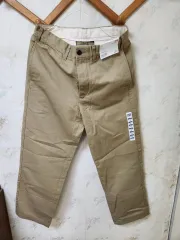 ユニクロ ストレート チノパンツ 新品タグ付き