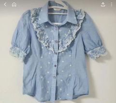 アーカイプaxes femme ドットフリル付半袖カットソーブラウス Y2K水色 