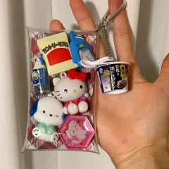ガチャ ポーチ