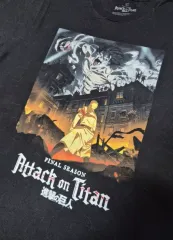 L 進撃の巨人 OFFICIAL Tシャツ -222