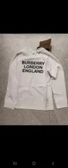 バーバリー 長袖Tシャツ (未使用)