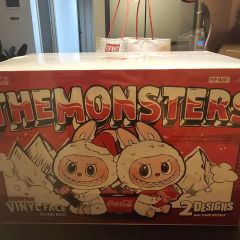 THE MONSTERS コカ・コーラ シリーズぬいぐるみ シュリンク付 - メルカリ