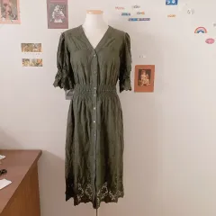 カーキローズ Vネック半袖ONE PIECE