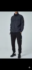19FW ストーンアイランド Anorak（アノラック） Lサイズ 出品のサムネイル