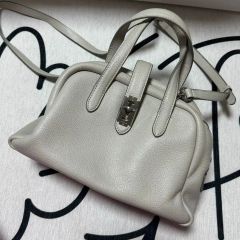 超希少 美品 Burberry バナー ミディアム ホワイト トートバッグ