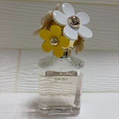 DAISY Eau So Fresh 75ml MARC JACOBS - メルカリ