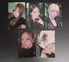 LE SSERAFIM PUREFLOW WSG特典 ABCD ユンジン - メルカリ