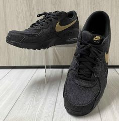 エアマックス エクシー 010BLACK/M GOL - メルカリ