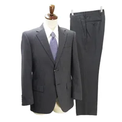 HIROKO KOSHINO homme 2つボタン シングルスーツ A5 M ダークグレー ストライプ ワンタック 春秋冬 95210112-98-003 6ND080 【送料無料】【中古】【メンズビジネス】202604のサムネイル