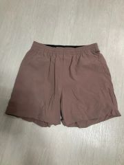 CAYLインナー付きランニングショートパンツ ピンク - メルカリ