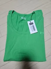 アンダーアーマーレディースTシャツ