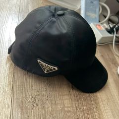 確実正規品PRADA プラダ フライトキャップ ブラック - メルカリ
