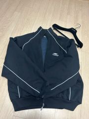 BALENCIAGA 23AW XS 770500TNQ25トラックジャケット - メルカリ