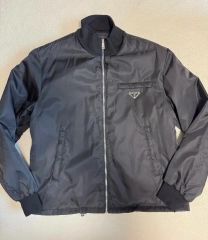 PRADA プラダ コーチジャケット SGB737 1WQ9 RE-NYLON - メルカリ