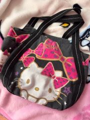PELLICULE HELLO KITTYコラボバッグ - メルカリ