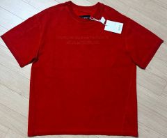 新品 希少サイズ ウノピゥウノウグァーレトレ Vネック レッドTシャツ 