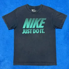ナイキ 半袖Tシャツ S