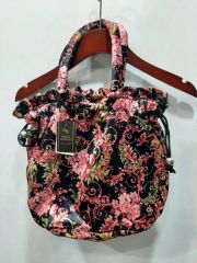 花柄リボン付ジーザスディアマンテのバッグ リボンフレンズバッグ【お買い上げ税込55000円でプレゼント