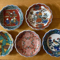 最終価格【未使用品】美濃焼　三洋陶器　龍峰窯　「色絵山水図 金彩古伊万里銘々皿」 三洋陶器 龍峰窯 金彩古伊万里 祥瑞花丸紋 染錦 金彩色絵大皿揃｜Yahoo