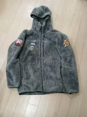 ユニークフリース