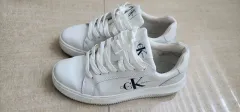 Calvin Klein カルバン・クライン スニーカー 240サイズ 着払いのサムネイル