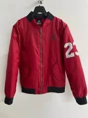 ジョーダン キッズ ジャケット 12yのサムネイル