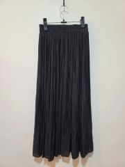a.v.v 美品 上品 人気 メタリックプリーツロングスカート グレー L 