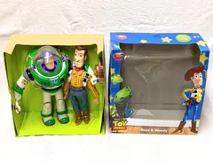 D18748 トイ・ストーリー＆ビヨンド バズ＆ウッディ フィギュアセット 未使用 ディズニーストア限定 希少 レトロトイ