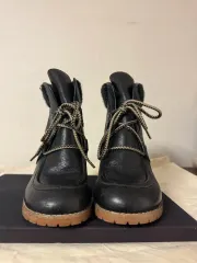 See By Chloé ブラック アンクルブーツ Chloe bootsのサムネイル