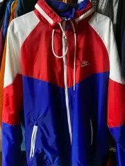 NIKE ナイキ ウィンドランナー ジャケット 新品