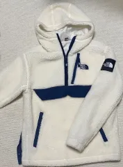 THE NORTH FACE ザノースフェイス 羊ファーボアアノラック（アノラック）フリース（ほぼ新品）
