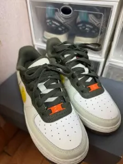 ナイキ エアフォース1 LV8