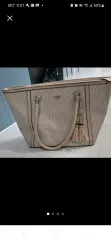 GUESS バッグ