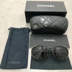 CHANEL サングラス パール付ブラック 5338H 新品訳あり ポラライド
