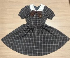 ブルーレーベル】デニム襟つき半袖ワンピース ウエストベルト 金ボタン