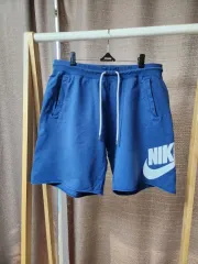 ナイキ スウッシュ ブルー ハーフパンツ トレーナー