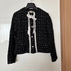 MOSCHINO パール装飾 フリル ノーカラージャケット ブラック - メルカリ