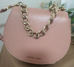 恭*様 CHARLES & KEITH Kadee ショルダーバッグ最終値下げ - メルカリ
