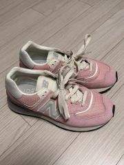 美品NewBalanceML574VGグレーニューバランススニーカー25.5cm - メルカリ