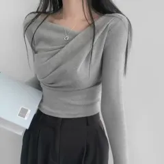 グレー アシンメトリーシャーリング クロップド長袖Tシャツ