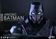 ホットトイズ1/6 アーマード・バットマン 2.0 通常版 MMS742D62 - メルカリ