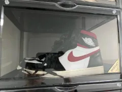 ジョーダン 1 レトロ ハイ OG ジムレッド