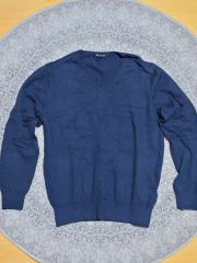 IIROT Dry touch V-neck Knit ネイビー - メルカリ