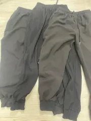 ジョガーパンツ 出品