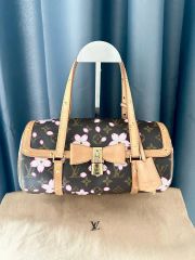 Louis Vuitton 美品 ルイヴィトンチェリーブロッサムパピヨン村上春樹